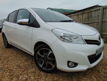 Toyota Yaris 1.33 Dual VVT-i Trend Hatchback 5dr Petrol Multidrive S Euro 5 (