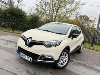 Renault Captur 1.2 TCe ENERGY Dynamique Nav SUV 5dr Petrol Auto Euro 6 (s/s) (1