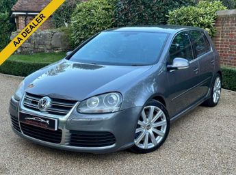 Volkswagen Golf R32 3.2 V6 R32 Hatchback 5dr Petrol DSG 4Motion (233 g/km, 247 bhp)