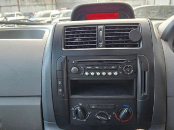 PEUGEOT EXPERT 1.6 HDi Temperature Controlled 4dr Diesel Manual L2 H1 (182 g/km