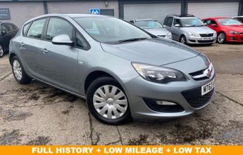 Vauxhall Astra 1.7 CDTi ecoFLEX Exclusiv Hatchback 5dr Diesel Manual Euro 5 (s/