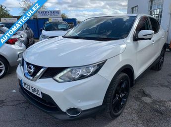 Nissan Qashqai 1.6 dCi N-Connecta SUV 5dr Diesel XTRON 2WD Euro 6 (s/s) (130 ps