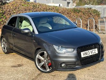 Audi A1 2.0 TDI Black Edition Hatchback 3dr 18" ALLOYS