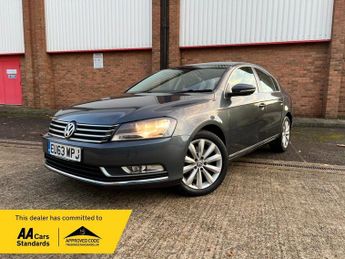 Volkswagen Passat 2.0 TDI BlueMotion Tech Highline Saloon 4dr Diesel DSG Euro 5 (s