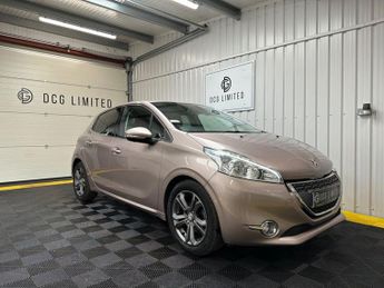 Peugeot 208 1.2 VTi Allure Hatchback 5dr Petrol Manual Euro 5 (82 ps)