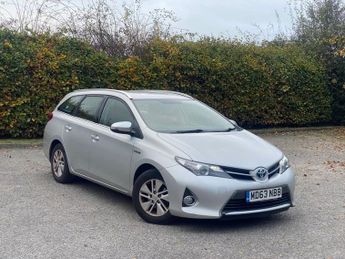 Toyota Auris 1.8 VVT-h Icon Touring Sports 5dr Petrol Hybrid CVT Euro 5 (s/s)