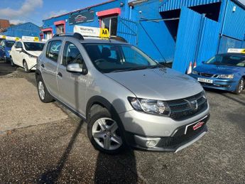 Dacia Sandero 0.9 TCe Laureate Hatchback 5dr Petrol Manual Euro 5 (90 ps)