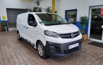 Vauxhall Vivaro 3100 75kWh Dynamic Panel Van 5dr Electric Auto L1 H1 (136 ps)