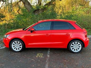 Audi A1 1.6 TDI Sport Sportback 5dr Diesel Manual Euro 5 (s/s) (105 ps)