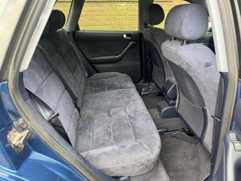 AUDI A3 1.6 SE Hatchback 5dr Petrol Manual (170 g/km, 101 bhp)