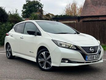 Nissan Leaf 40kWh Tekna Hatchback 5dr Electric Auto (150 ps)