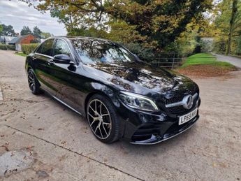 Mercedes C Class 2.0 C220d AMG Line (Premium) Saloon 4dr Diesel G-Tronic+ Euro 6 