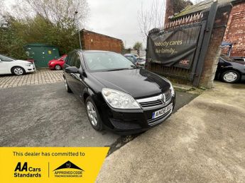 Vauxhall Astra 1.6i 16v Club Estate 5dr Petrol Manual (158 g/km, 113 bhp)