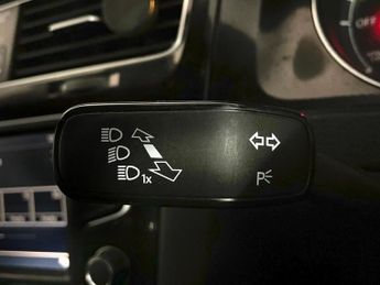 VOLKSWAGEN GOLF 1.4 TSI GTE Hatchback 5dr Petrol Plug-in Hybrid DSG Euro 6 (s/s)