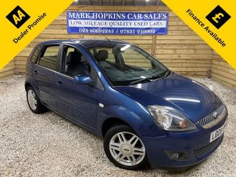 Ford Fiesta 1.6 Ghia Hatchback 5dr Petrol Automatic (176 g/km, 99 bhp)