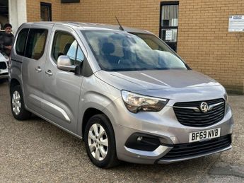 Vauxhall Combo 1.2 Turbo Energy MPV 5dr Petrol Auto Euro 6 (s/s) (130 ps)