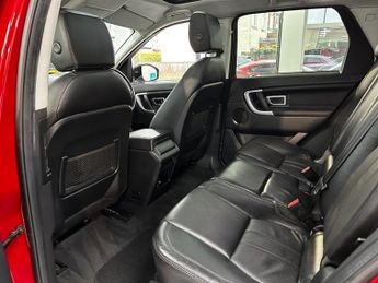 LAND ROVER DISCOVERY SPORT 2.0 TD4 HSE SUV 5dr Diesel Auto 4WD Euro 6 (s/s) (180 ps)