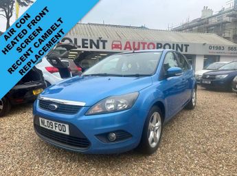 Ford Focus 1.6 Zetec Hatchback 5dr Petrol Manual (161 g/km, 99 bhp)