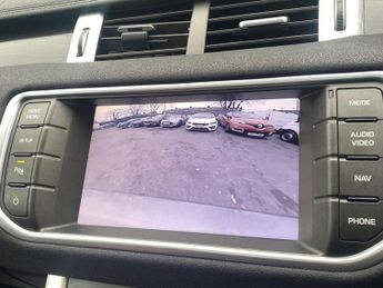 LAND ROVER RANGE ROVER EVOQUE 2.2 SD4 Dynamic SUV 5dr Diesel Auto 4WD Euro 5 (190 ps)