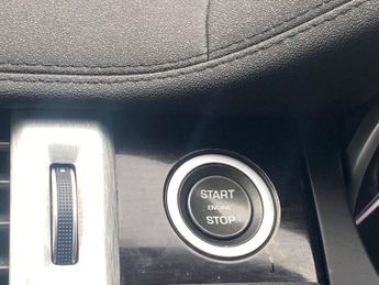 LAND ROVER RANGE ROVER EVOQUE 2.2 SD4 Dynamic SUV 5dr Diesel Auto 4WD Euro 5 (190 ps)