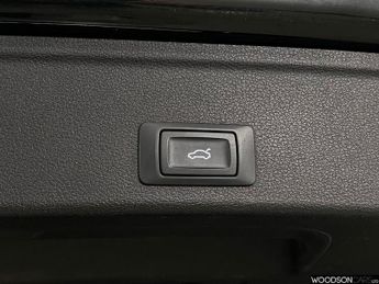 AUDI A4 AVANT 2.0 TFSI S line Estate 5dr Petrol S Tronic Euro 6 (s/s) (190 ps)