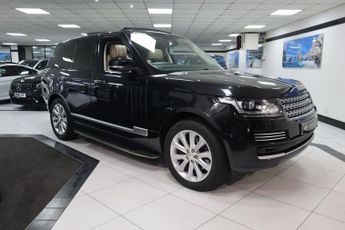 Land Rover Range Rover 3.0 TD V6 Vogue SE SUV 5dr Diesel Auto 4WD Euro 5 (s/s) (258 ps)