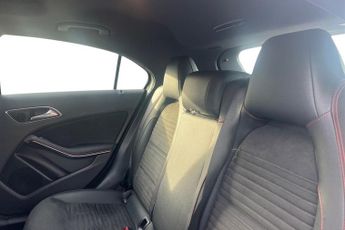MERCEDES-BENZ A-CLASS 2.1 A200d AMG Line (Premium Plus) Hatchback 5dr Diesel 7G-DCT Eu