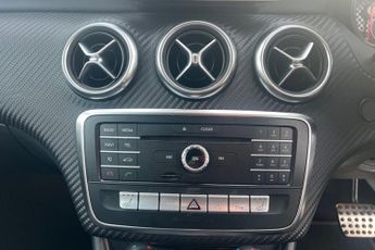 MERCEDES-BENZ A-CLASS 2.1 A200d AMG Line (Premium Plus) Hatchback 5dr Diesel 7G-DCT Eu