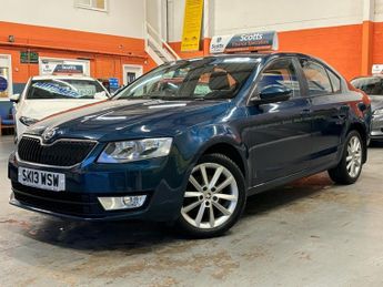 Skoda Octavia 1.4 TSI Elegance Hatchback 5 Door Petrol Manual Blue