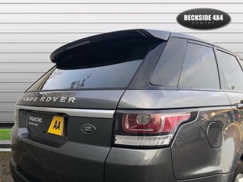 LAND ROVER RANGE ROVER SPORT 3.0 SD V6 HSE SUV 5dr Diesel Auto 4WD Euro 5 (s/s) (292 ps)