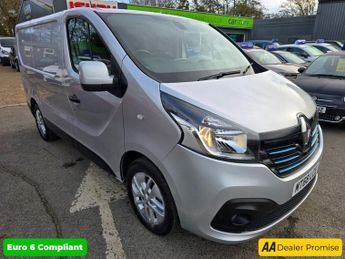 Renault Trafic 1.6 dCi 27 SPORT NAV IN SILVER WITH 79,300 MILES AND A FULL SERV