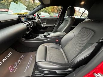 MERCEDES-BENZ A-CLASS 1.5 A180d Sport (Executive) Hatchback 5dr Diesel 7G-DCT Euro 6 (