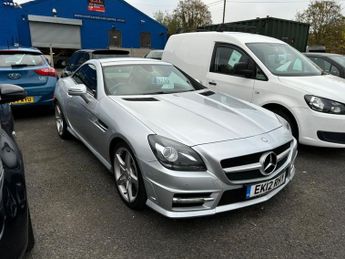 Mercedes SLK 1.8 SLK200 BlueEfficiency AMG Sport Convertible 2dr Petrol G-Tro