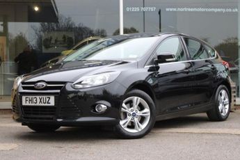 Ford Focus 1.6 Zetec Hatchback 5dr Petrol Manual Euro 5 (105 ps)