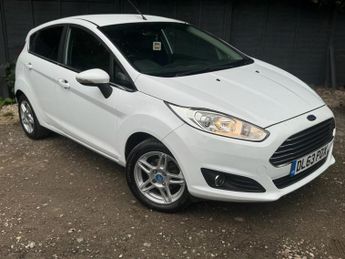 Ford Fiesta 1.0T EcoBoost Zetec Hatchback 5dr Petrol Powershift Euro 5 (100 