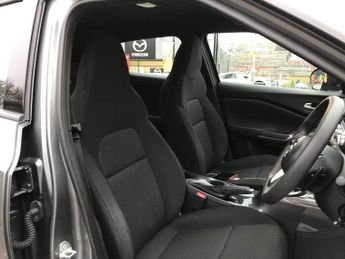 NISSAN JUKE 1.0 DIG-T Acenta SUV 5dr Petrol DCT Auto Euro 6 (s/s) (114 ps)