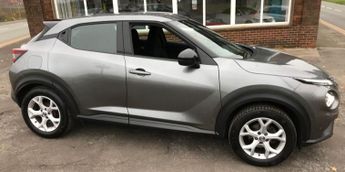 NISSAN JUKE 1.0 DIG-T Acenta SUV 5dr Petrol DCT Auto Euro 6 (s/s) (114 ps)
