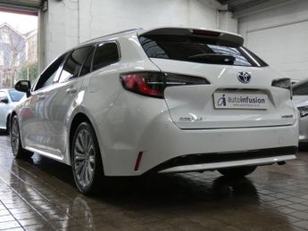 TOYOTA COROLLA 1.8 VVT-h GPF Excel Touring Sports 5dr Petrol Hybrid CVT Euro 6 