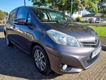 Toyota Yaris 1.33 Dual VVT-i Icon Plus Hatchback 5dr Petrol Manual Euro 5 (99