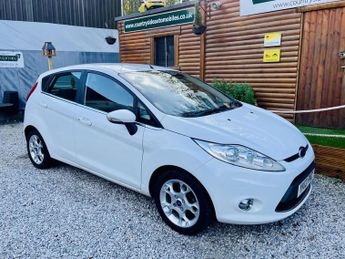 Ford Fiesta 1.4 TDCi DPF Zetec Hatchback 5dr Diesel Manual (104 g/km, 69 bhp