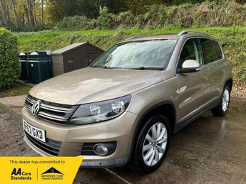 Volkswagen Tiguan 2.0 TDI BlueMotion Tech Match SUV 5dr Diesel DSG 4WD Euro 5 (s/s