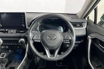 TOYOTA RAV4 2.5 VVT-I EXCEL 5d 219 BHP 8in Multimedia Display, Rear Camera D