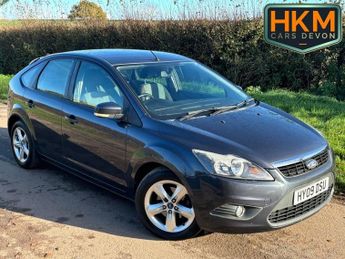 Ford Focus 1.6 Zetec Hatchback 5dr Petrol Manual (161 g/km, 99 bhp)