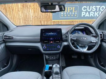 HYUNDAI IONIQ 38.3kWh Premium Hatchback 5dr Electric Auto (136 ps)