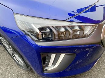 HYUNDAI IONIQ 38.3kWh Premium Hatchback 5dr Electric Auto (136 ps)