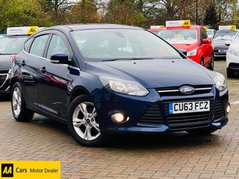 Ford Focus 1.6 TDCi Zetec Hatchback 5dr Diesel Manual Euro 5 (s/s) (115 ps)