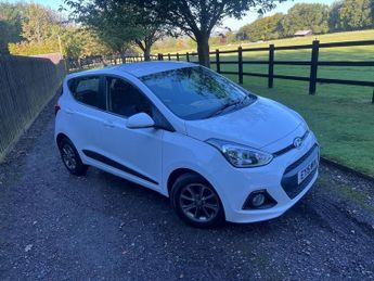 Hyundai I10 1.2 Premium Hatchback 5dr Petrol Manual Euro 5 (87 ps)