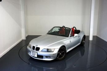 BMW Z3 2.2-Japanese Import-Finished in Titanium Silver Metallic-Heated 