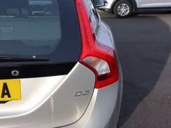 VOLVO V60 2.0 D3 SE Nav Estate 5dr Diesel Auto Euro 6 (s/s) (150 ps)