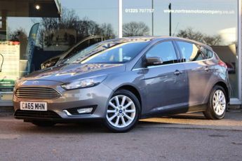 Ford Focus 1.6 Titanium Hatchback 5dr Petrol Powershift Euro 6 (125 ps)